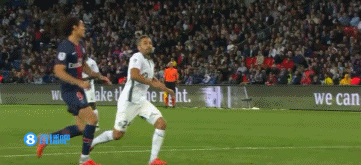 这次三分拉开比分差距