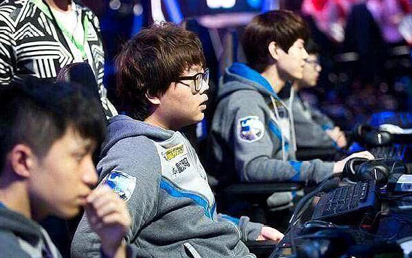 【预测】2020KPL秋季赛10.22赛程，TES vs GK；TS vs WE